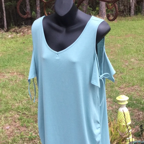 🌴NWOT Fashion Cold Shoulder Mint Green Cool Dress Must Have 🌴 - Picture 8 of 10